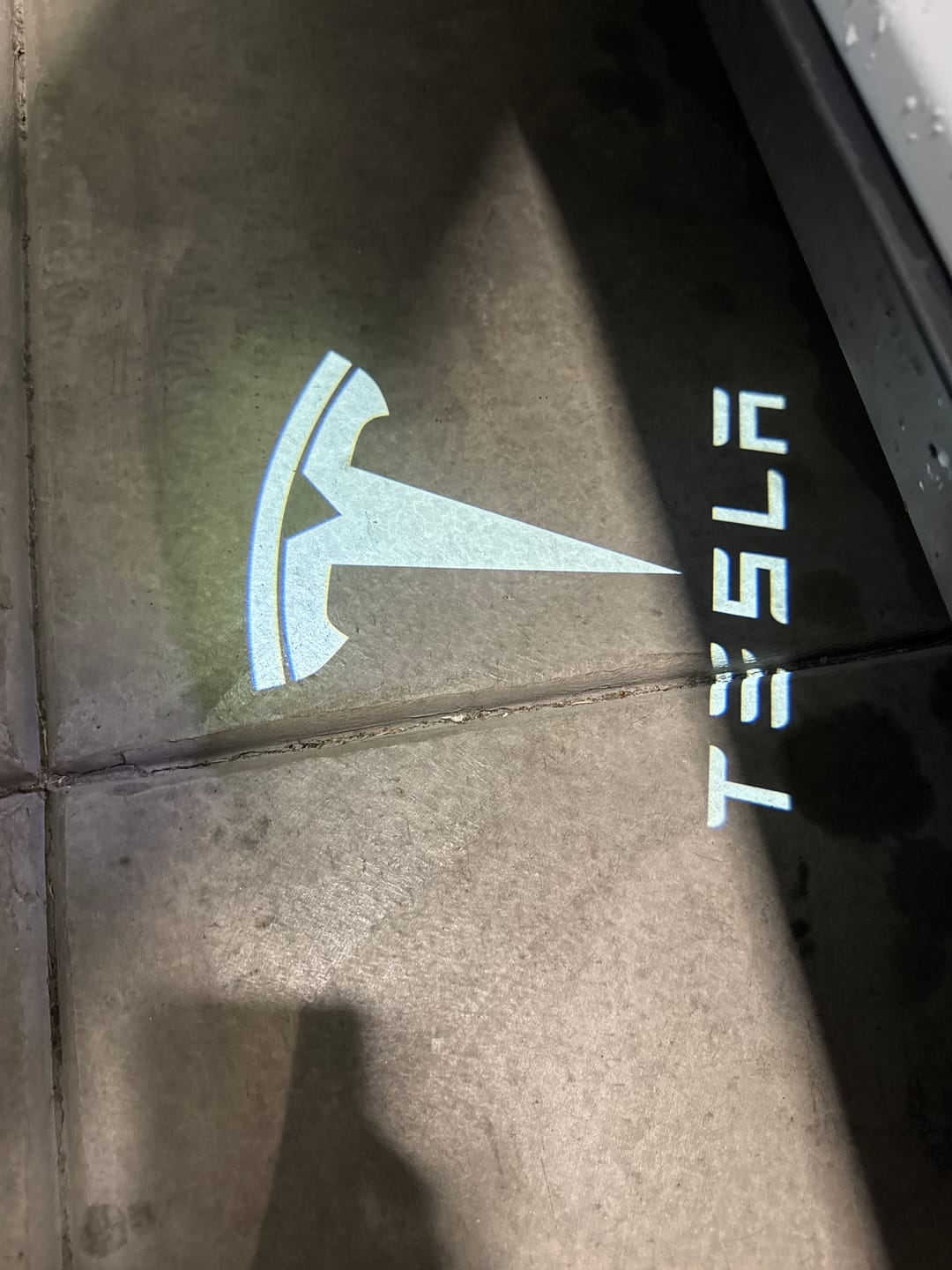 Customer photo review of Projection Light for Tesla Model 3 & Y