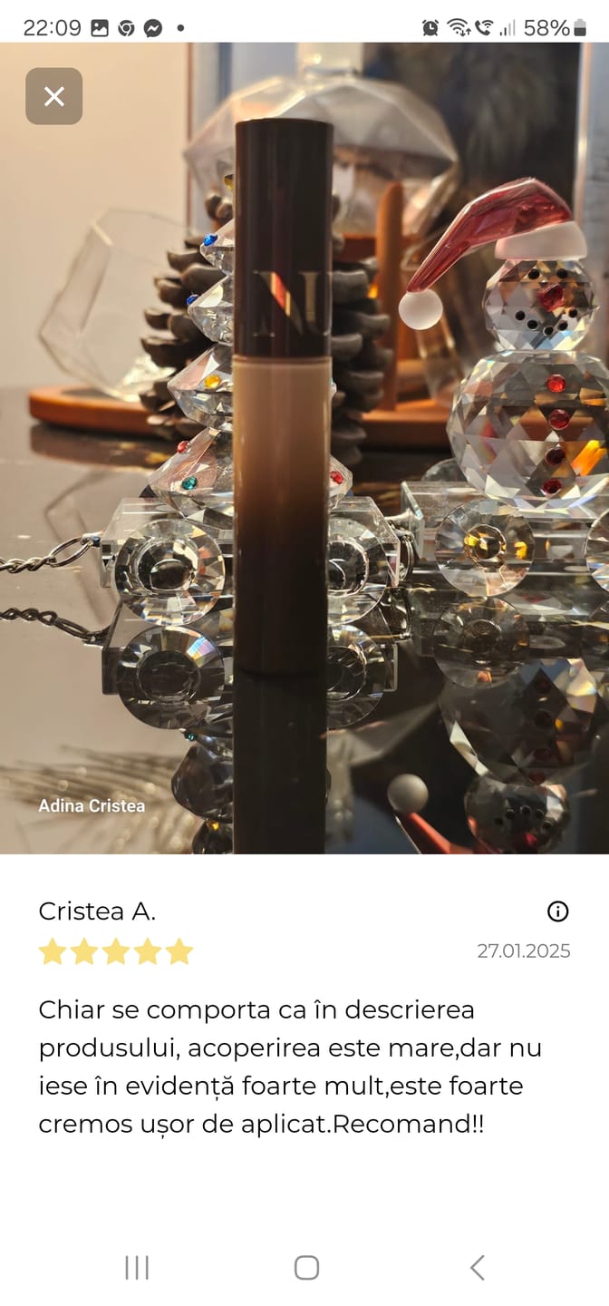 Customer photo review of Lip Gloss SPF30