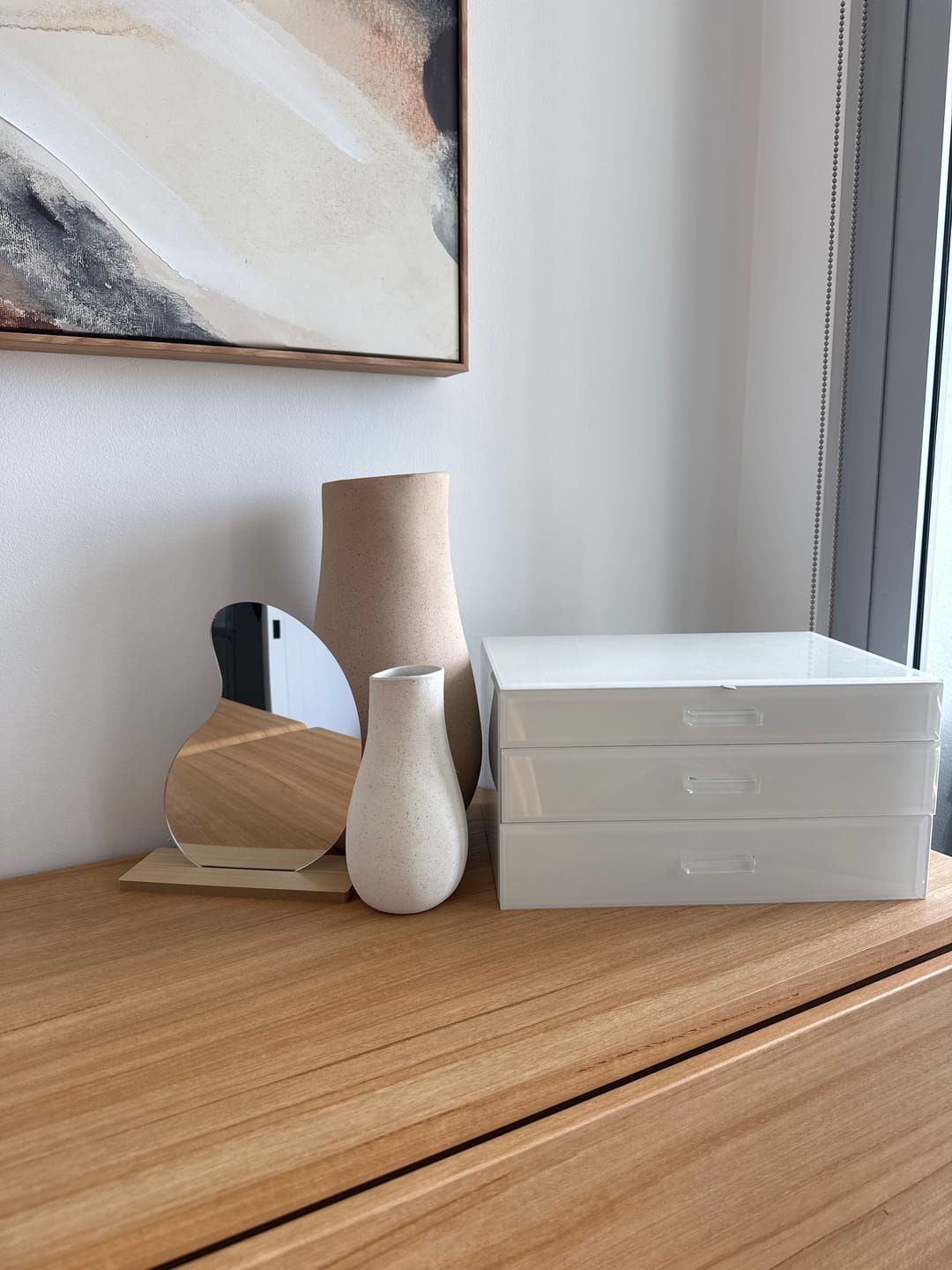 Customer photo review of Aura Minimalist Mirror