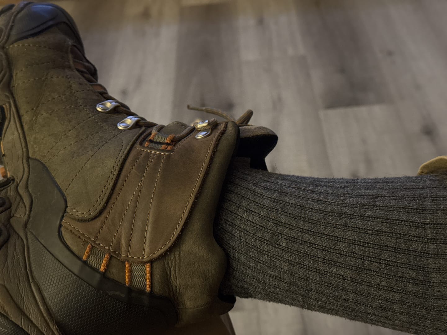 Customer photo review of Bluepacca Alpaca Socks