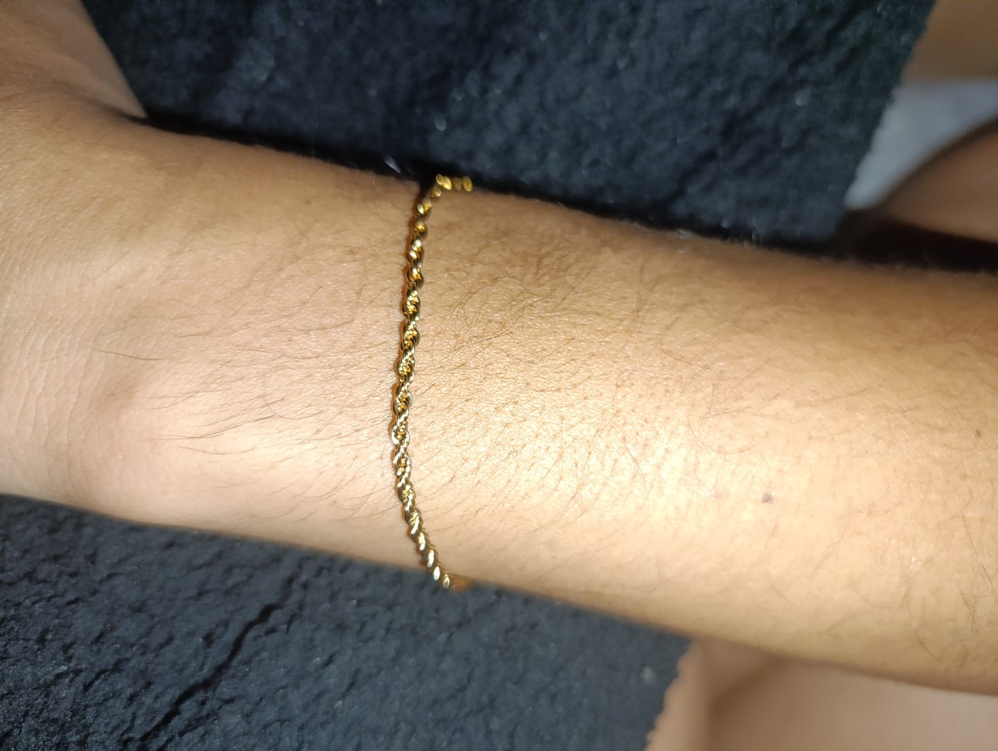 Customer photo review of Pulsera Lazo en Oro laminado 18k