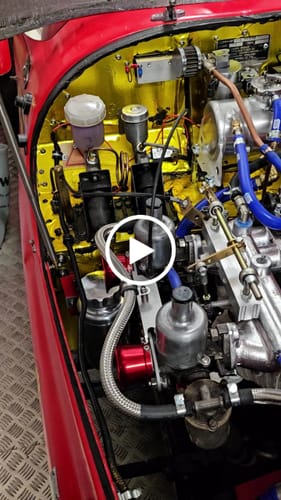Customer video review of Reducing 90 Degree Bend 32mm (1 1/4") To 25mm(1")