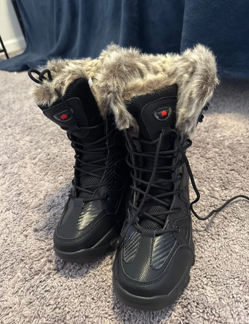 Customer photo review of Warrior Schneestiefel | Coole Schneestiefel für jeden Anlass!
