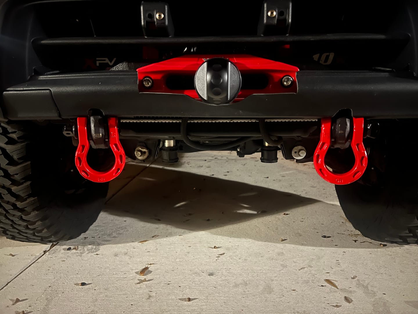 Customer photo review of Mega Shackles ® - Red (2PK) | Forged Carbon Steel | 68,000 lbs MBS (16,000 lbs WLL) | Off-Road Recovery Anchor Points