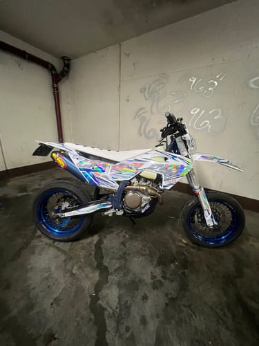 Customer photo review of Full Holographic Chrome