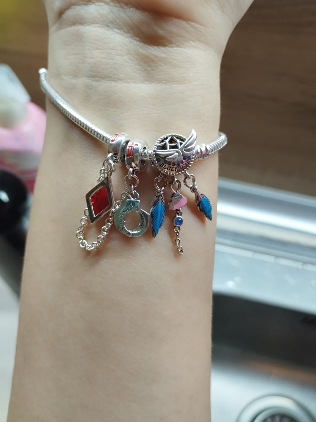 Customer photo review of BACKORDER: PROJECT SKZ! individual charms