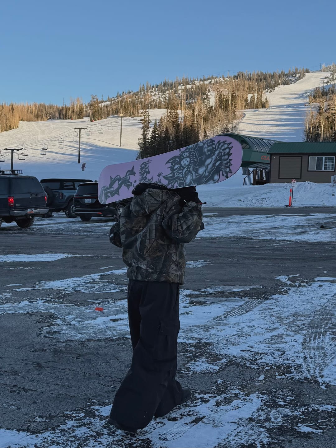 Customer photo review of Loki Snowboard