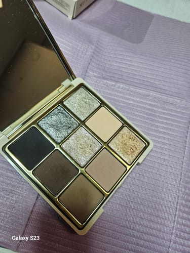 Customer photo review of Paleta de machiaj