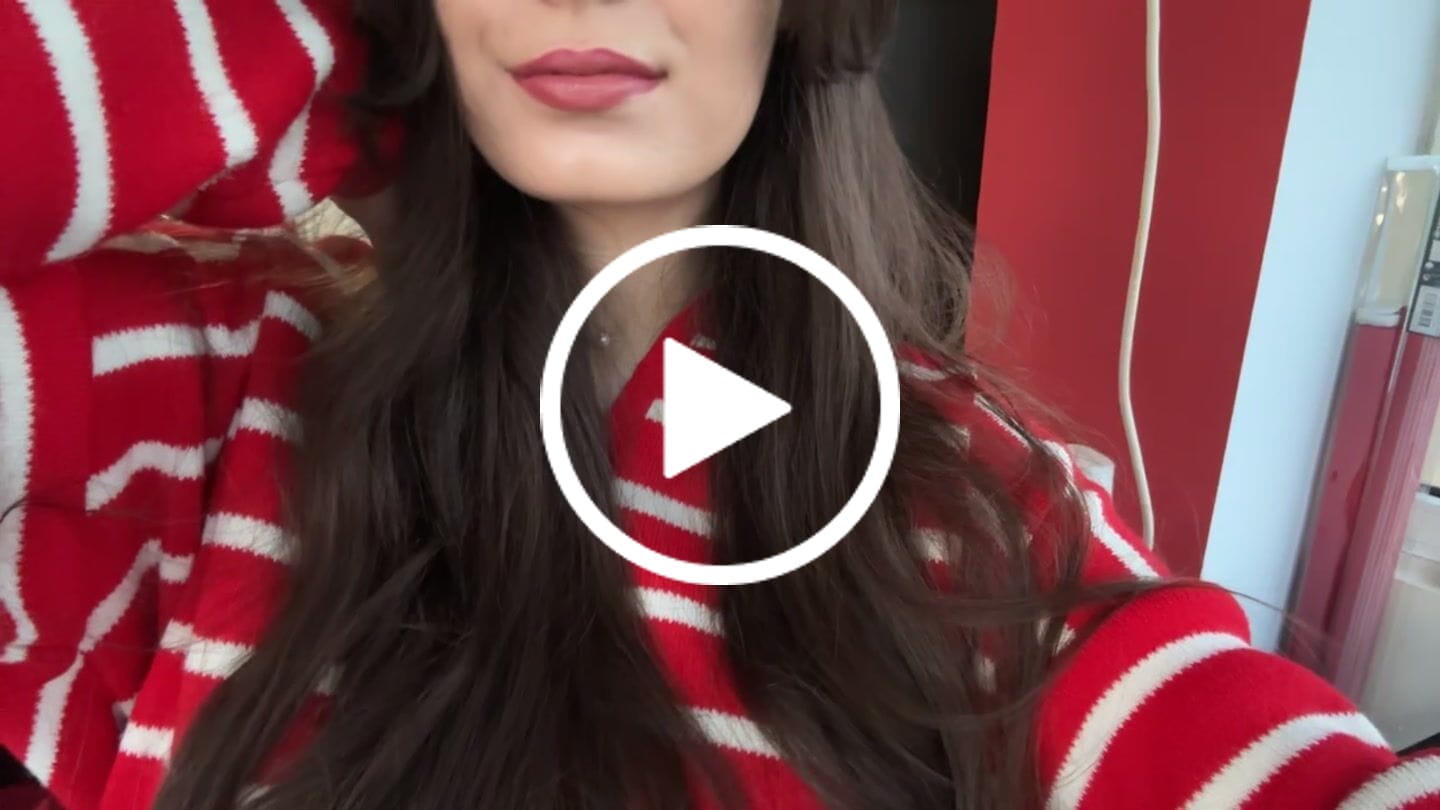 Customer video review of Ruj mat cu textura confortabila
