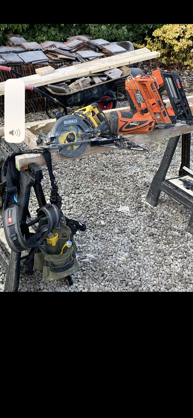 Customer photo review of Martinez Tools | M1 15oz Classic Titanium Framing Hammer