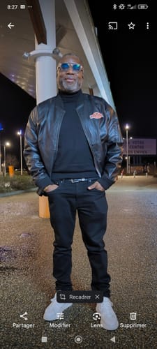 Customer photo review of Veste Bomber Kongoland en Similicuir Brodé