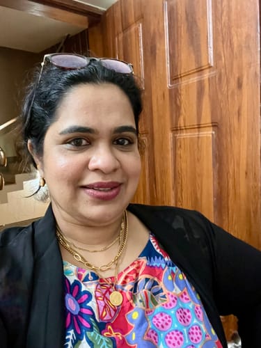 Customer photo review of Black Vixen Necklace