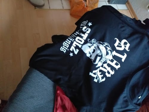 Customer photo review of Stark, stolz & unabhängig - Damen T-Shirt