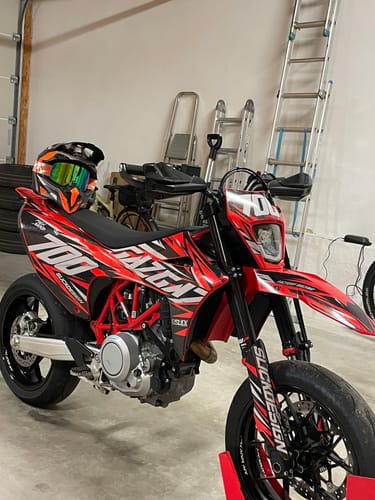 Customer photo review of SWIFTYMOTO - GRAPHICS KIT