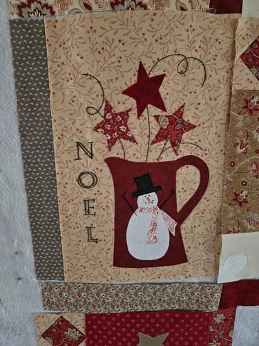 Customer photo review of Honeybloom Littlest Leaf Charcoal Yardage for Moda - 44348 15 - PRICE PER 1/2 YARD