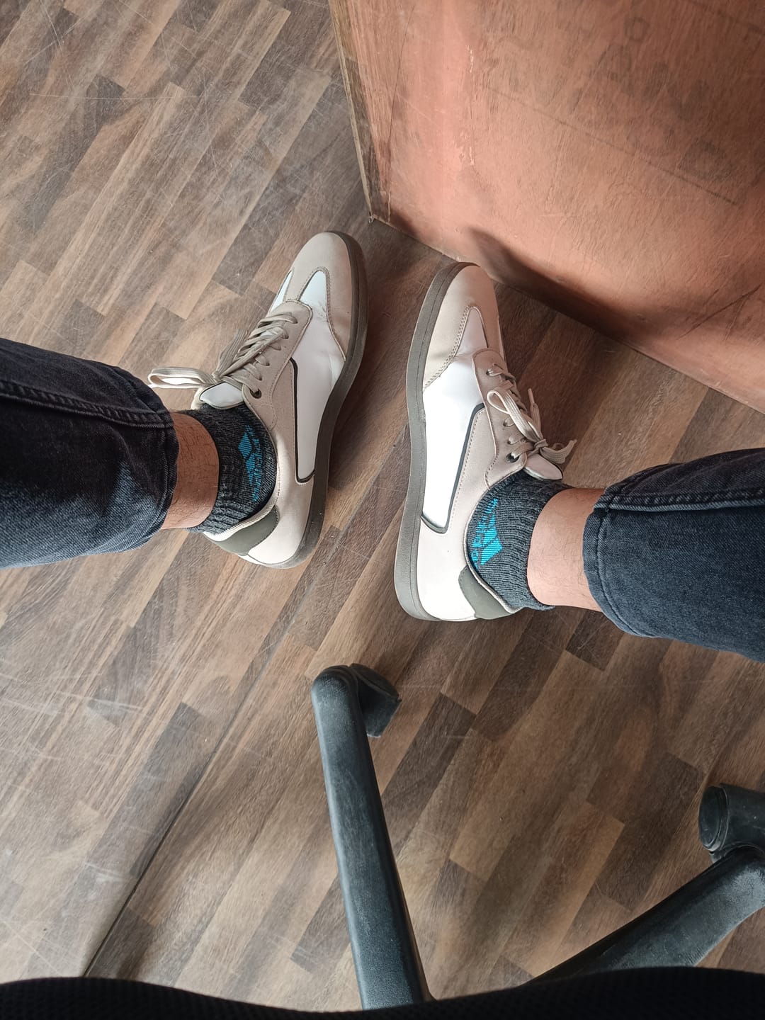 Customer photo review of Bacca Bucci MOJO Men's Low Top Sneakers
