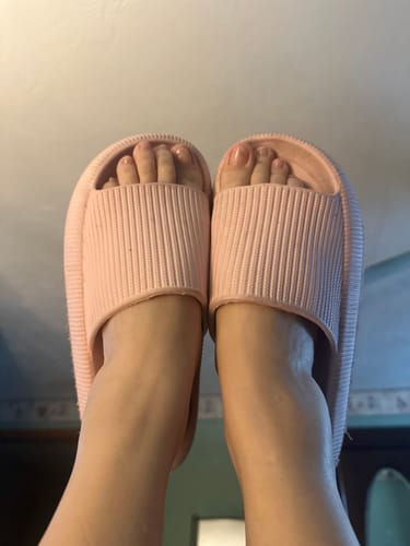 Customer photo review of Original Cushion Slides - Cloud Slides