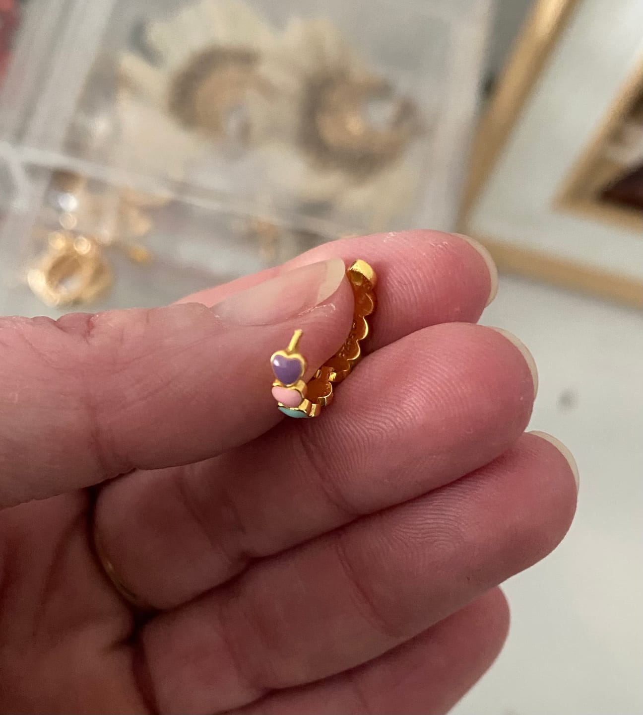 Customer photo review of Pendientes Colorful Love