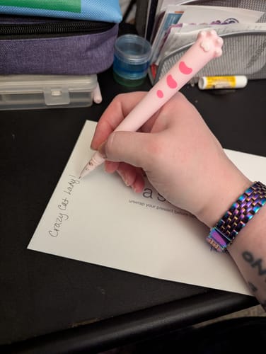 Customer photo review of Cat Paw Gel Pen