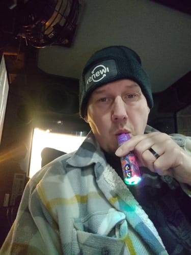 Customer photo review of JNR - Alien Max - 18K - Puff Jetable / Disposable