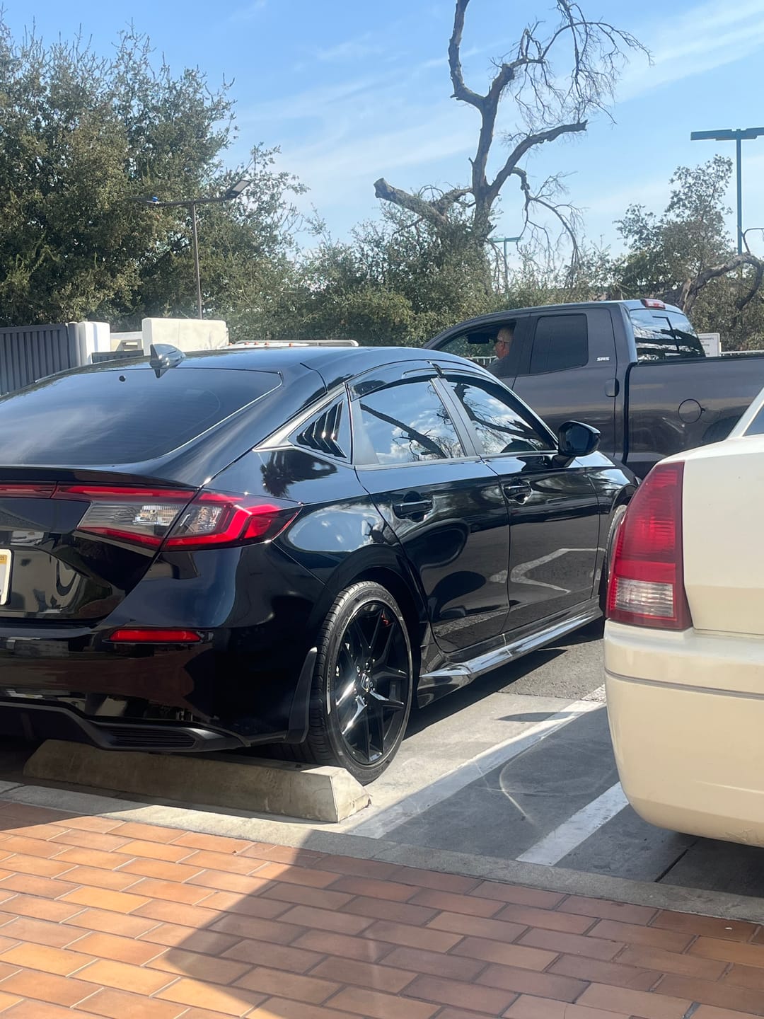 Customer photo review of 2022-Up Honda Civic Acura Integra | JDM Clip-On Side Vent Window Visors Rain Guard