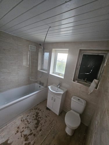 Customer photo review of Alpha Vanity Complete Shower Bathroom Suite