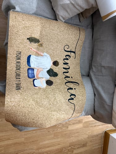 Customer photo review of Familia - Felpudo personalizado