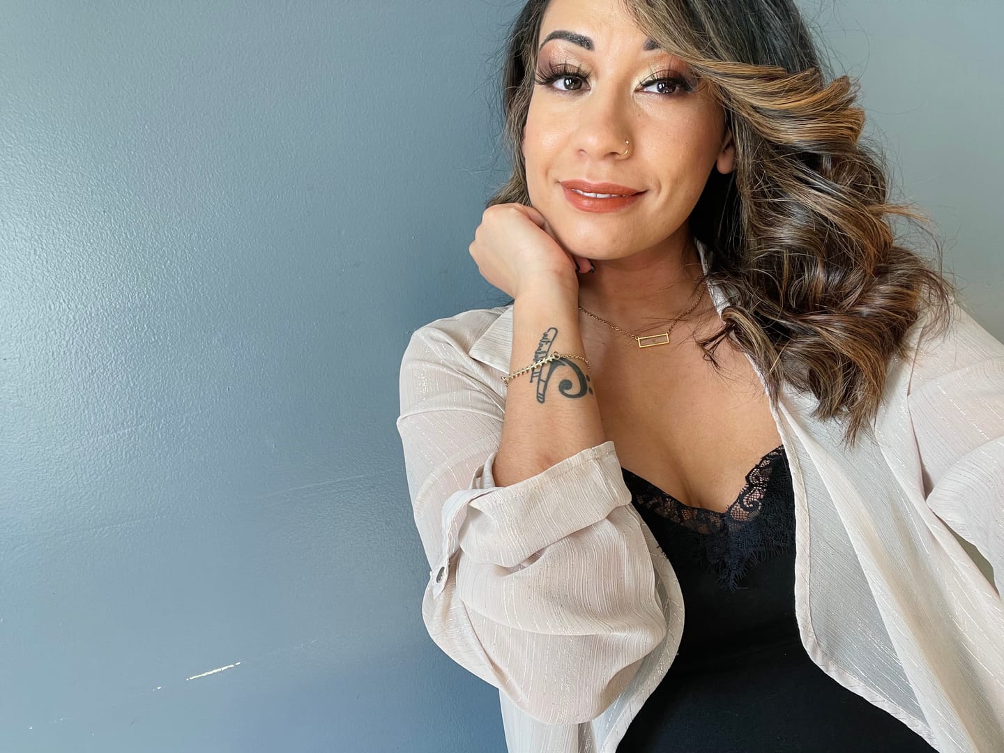 Customer photo review of Mustard Seed Bar - Sterling Silver Necklace