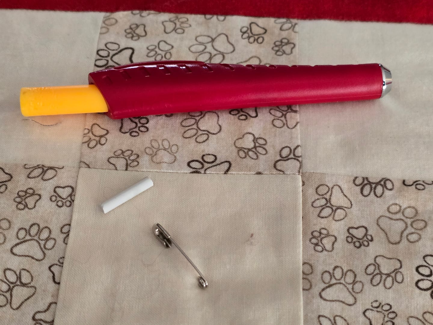 Customer photo review of Mechanical Chalk Pencil and Refills (Multi Color), Bohin