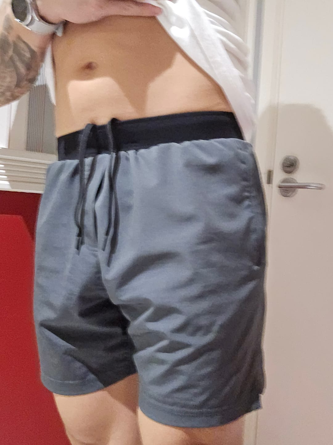 Customer photo review of Hybrid Active Shorts - Grey