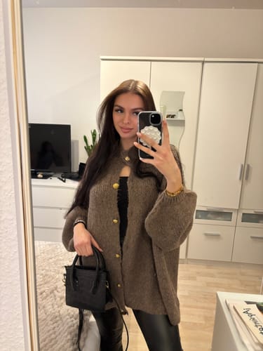 Customer photo review of Oversized Cardigan "CozyGlam"