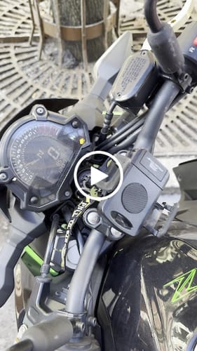 Customer video review of Antigravity ATZ-10 Lithium Battery with ReStart Tech - 360 Cranking Amps