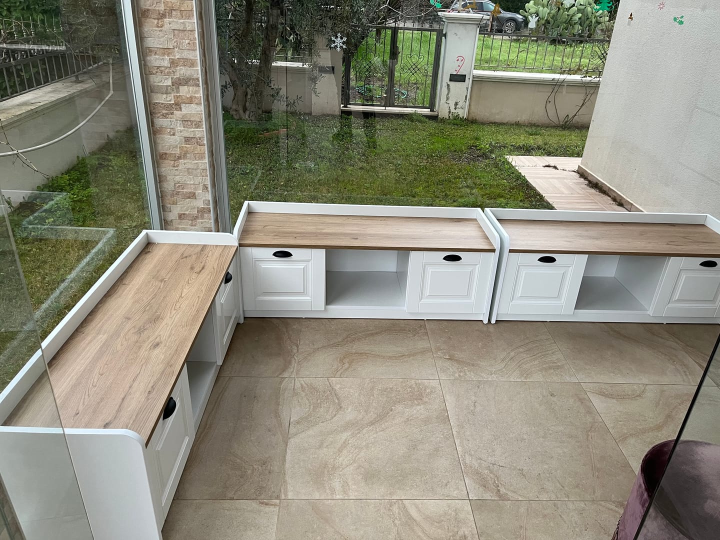 Customer photo review of Rani P2 Modern Ayakkabılık Ayakkabı Dolabı  Renk: Beyaz - S. Ceviz M1
