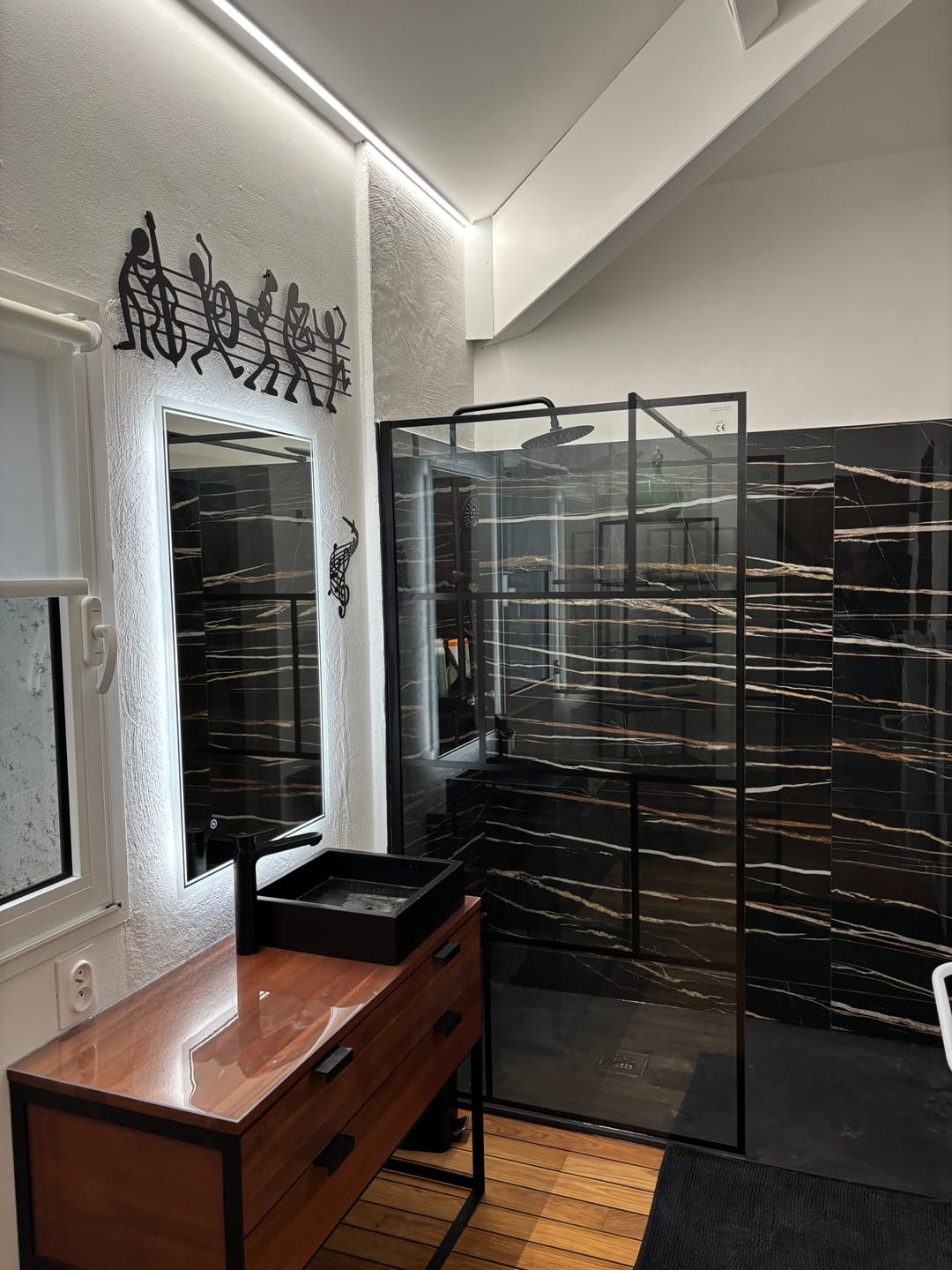 Customer photo review of Décoration Murale en Métal - Musiciens de bande