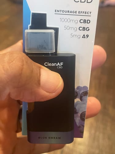 Customer photo review of THC Vape Pen - Blue Dream [Sativa] - 1,000mg CBD, 50mg CBG, 5mg D9