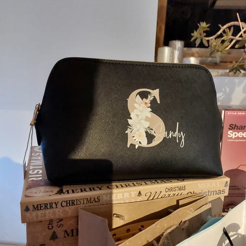 Customer photo review of Deine Initiale - Individuelle PU Kosmetiktasche