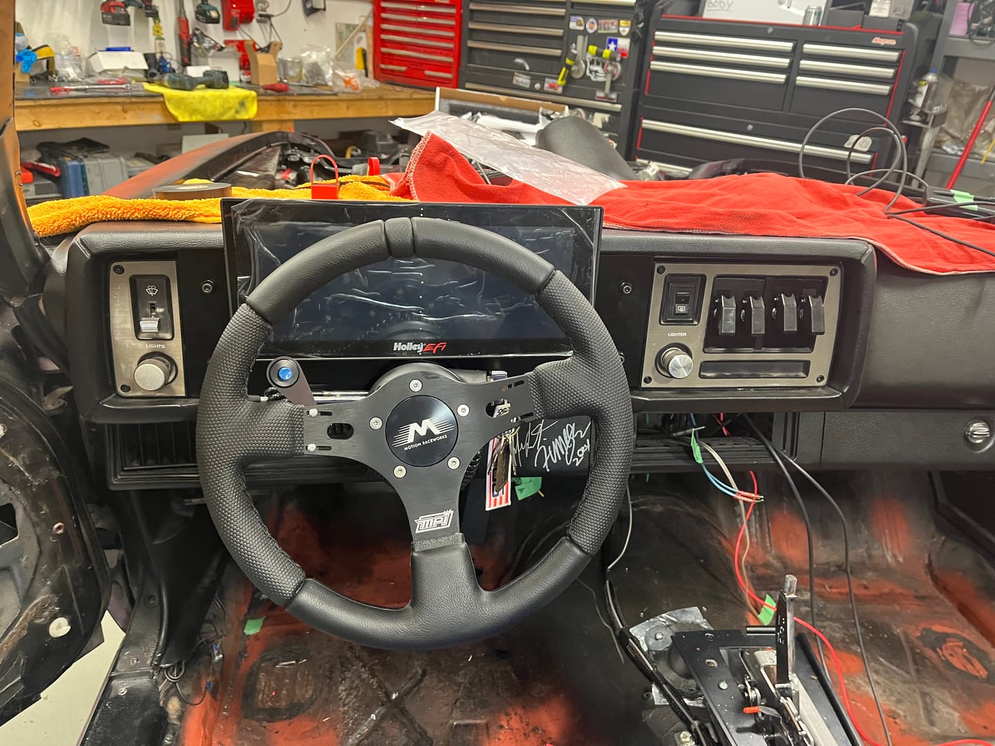 Customer photo review of Motion Raceworks MPI Race Steering Wheel All Black MPI-DRG-R513-BLK-MRW
