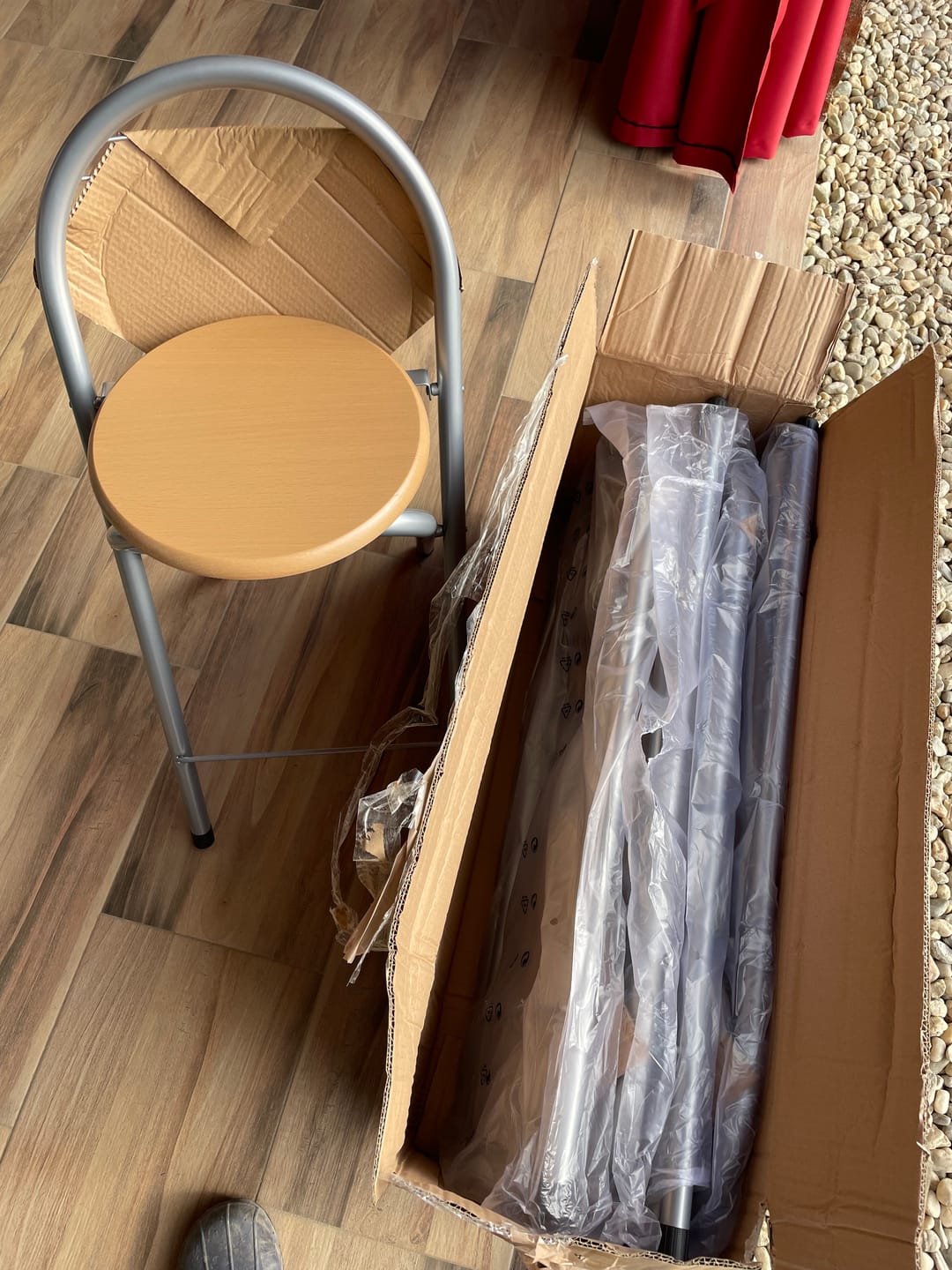 Customer photo review of Scaun bar BOXER, stejar/aluminiu, 36x44x80 cm