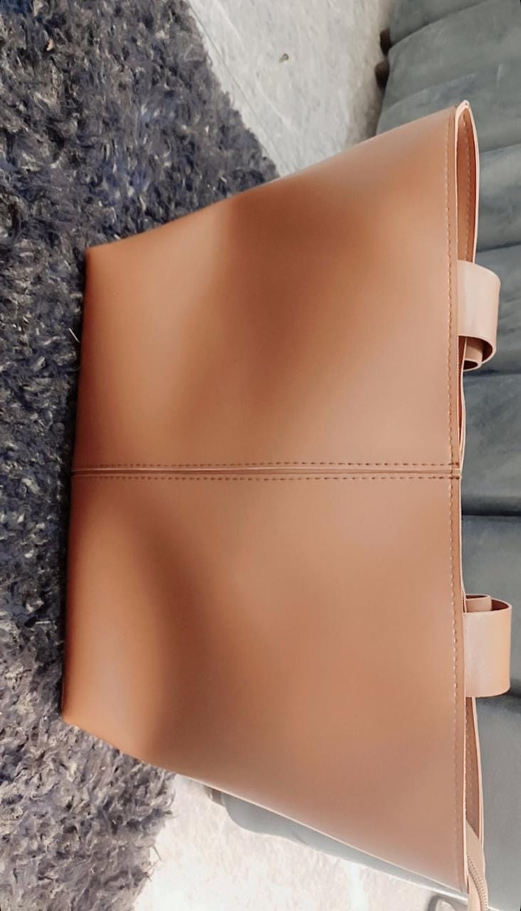 Customer photo review of Portland Tote Expresso