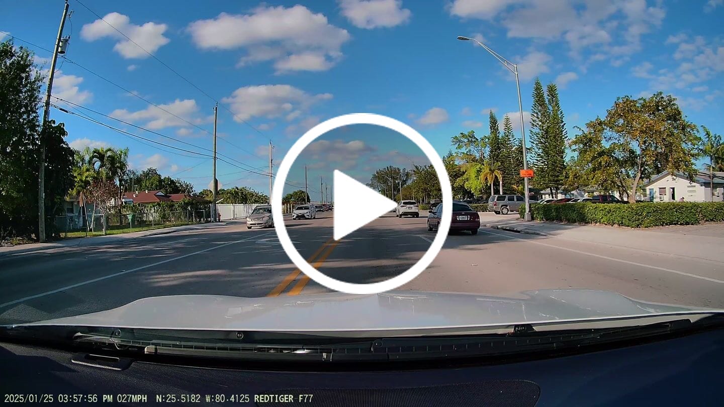 Customer video review of F77 STARVIS 2 4K+4K Dual IMX678 Voice Control 5.8GHz High Speed WIFI Dash Cam