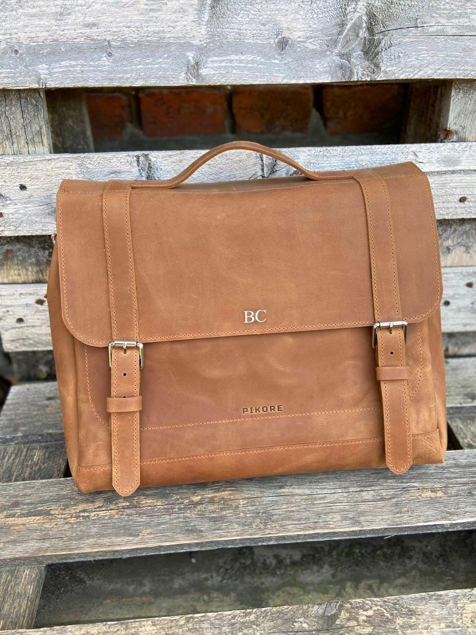 Customer photo review of Messenger Bag Classic