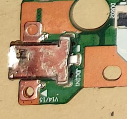 Avis photo d'un client sur DC Jack Connecteur Alimentation Pour Lenovo IdeaPad 3 17ABA7 17IAU7 17ALC6