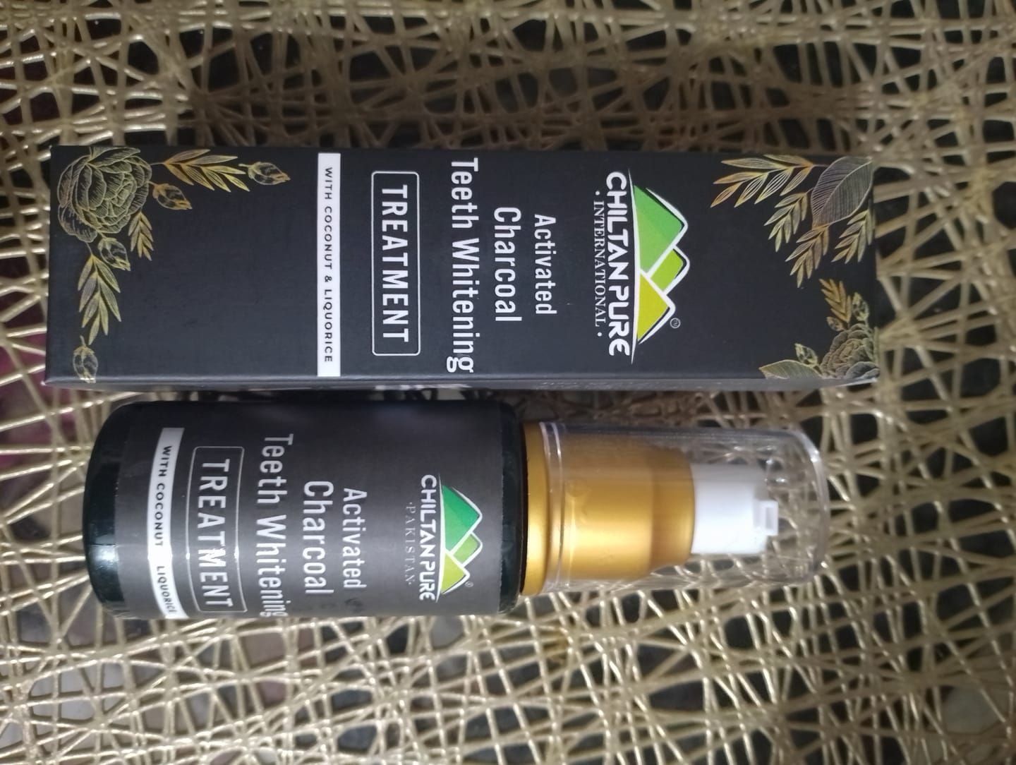 Customer photo review of Activated Charcoal Teeth 🦷 Whitening Treatment - Whitens Teeth Naturally, Kills Cavity causing Bacteria & Eliminates Bad Breath
