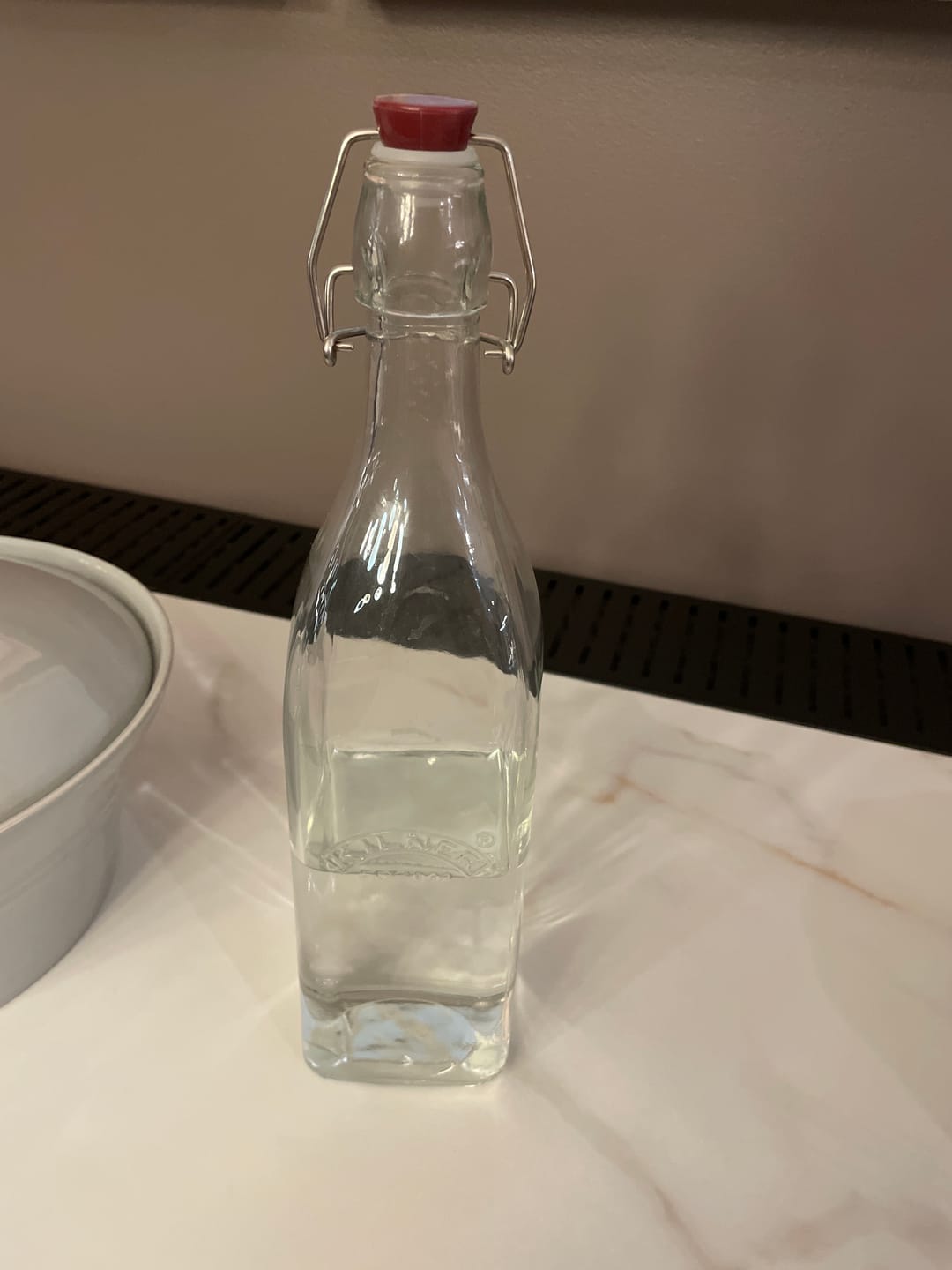 Customer photo review of Botella Tapa Roja con Cierre Clip 1Lt Kilner®