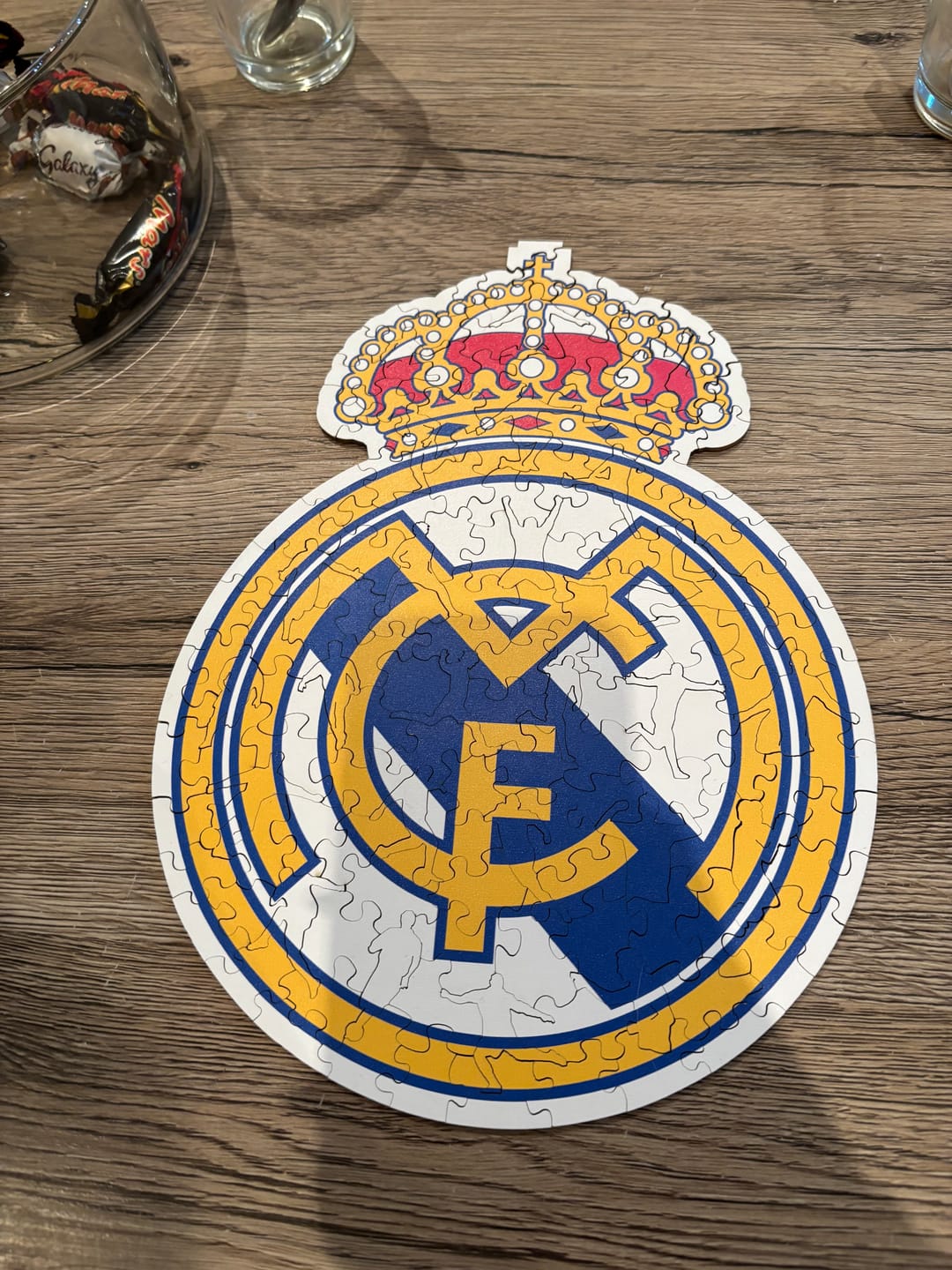 Customer photo review of Real Madrid CF® Logo - Wooden Puzzle