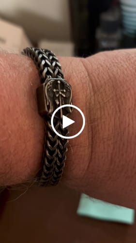 Customer video review of St. Michael Defend Us Bracelet - Helps Pair Veterans With A Service Dog Or Shelter Dog