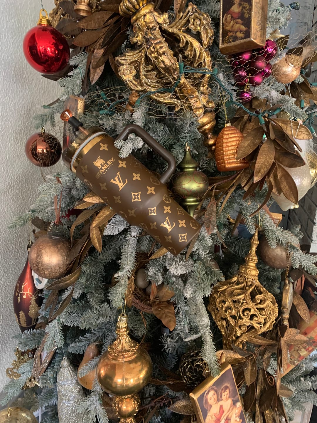 Customer photo review of Luxe Tri-Color Crystal Gem Straw Toppers (3-Pack)