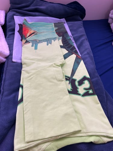 Customer photo review of Godspeed Miami Sunken Liberty Tee Green *Miami Exclusive*
