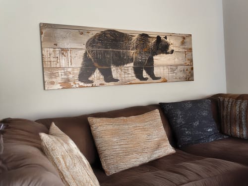 Customer photo review of Bear Painted On Wood Long Horizontal Framed Canvas Wall Art