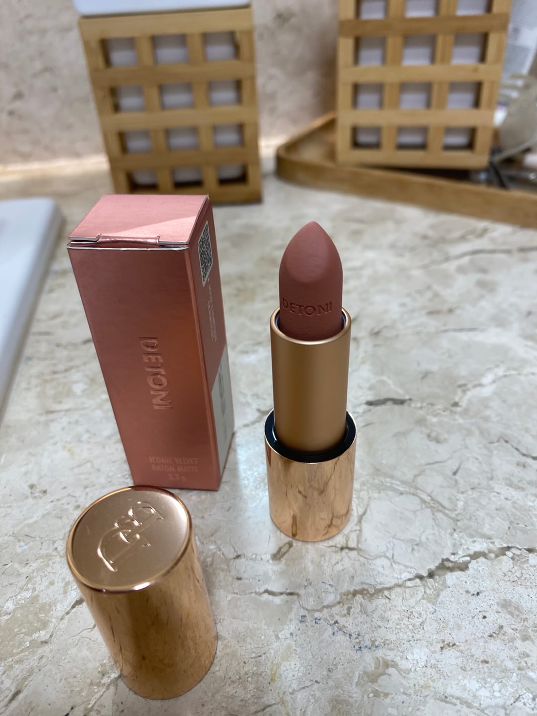Customer photo review of BATOM ICONIC VELVET | 200 NATURAL ROSE
